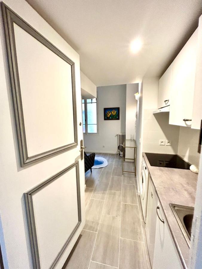 Studio At 1 Min From The Main Street Appartamento Nizza Esterno foto