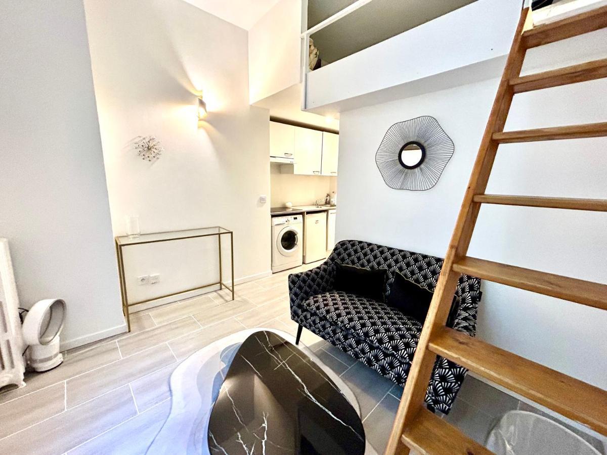 Studio At 1 Min From The Main Street Appartamento Nizza Esterno foto